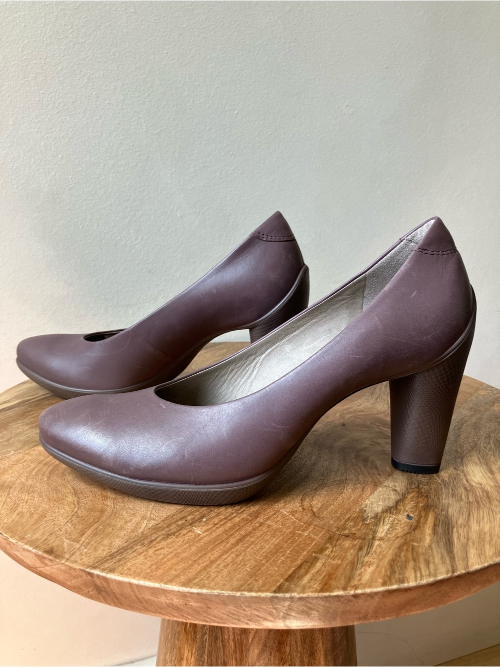 ECCO | Sculptured 75 Plum Soft Leather Textured Heel Dress Pump